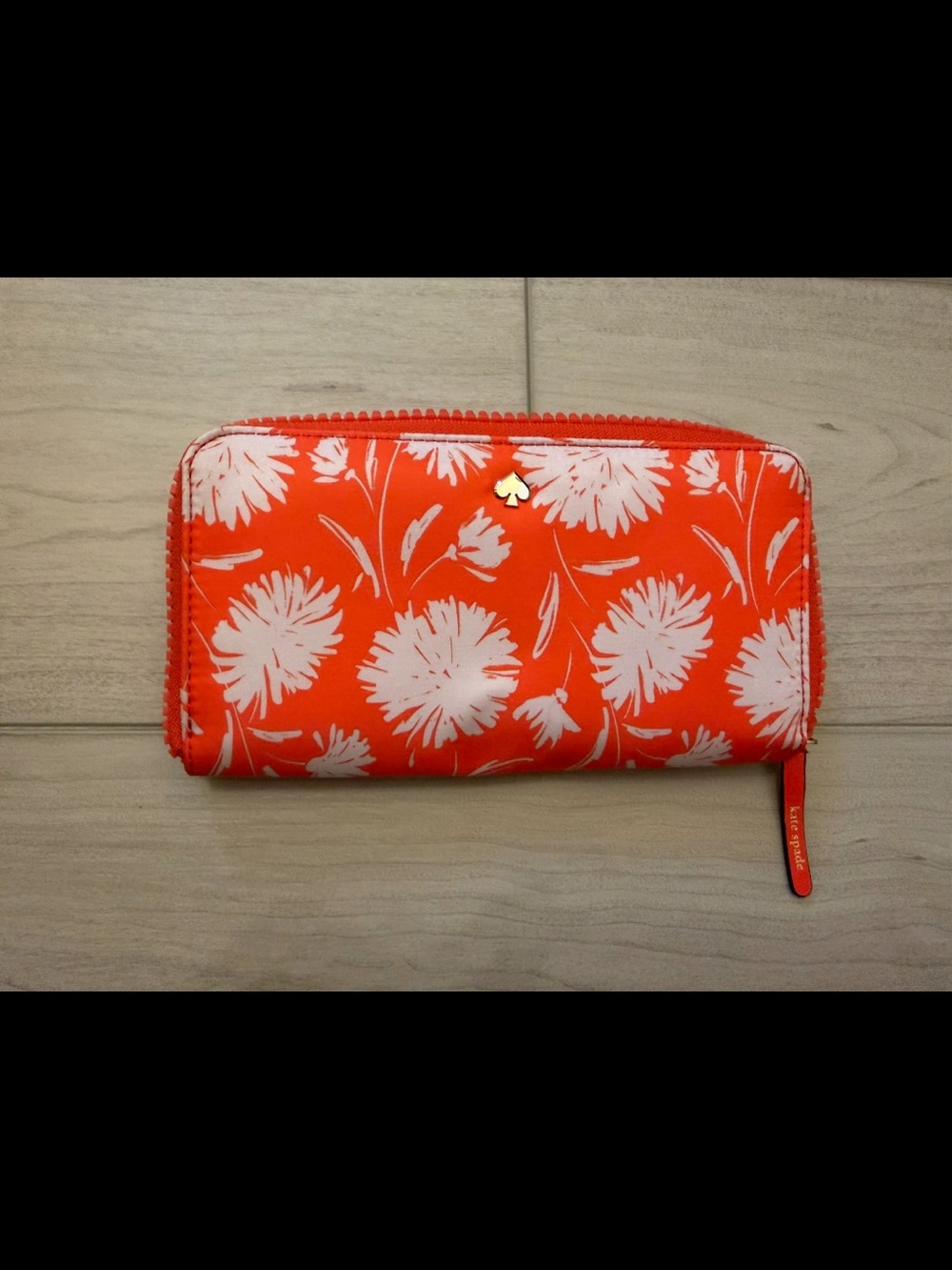 kate spade Orange and White Floral Zip Wallet